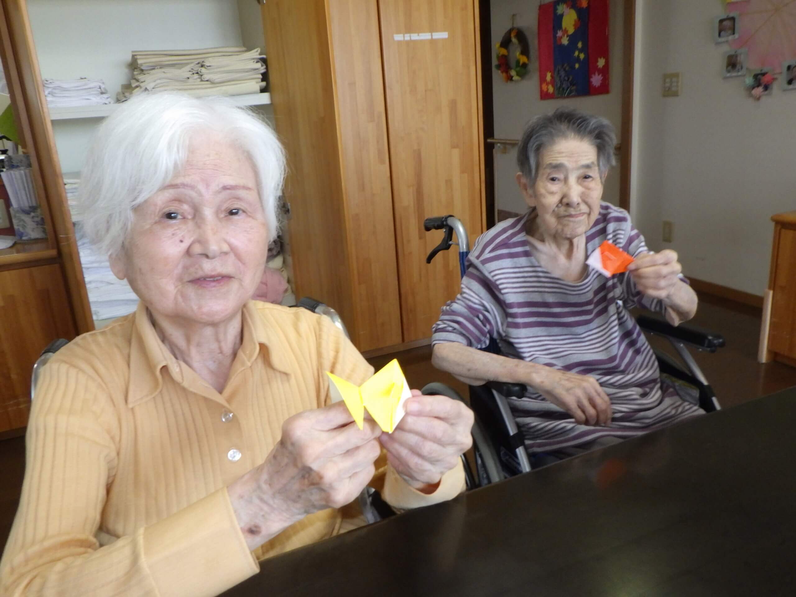 あかしあの里Ⅲ　「金魚の吊るし飾り」に