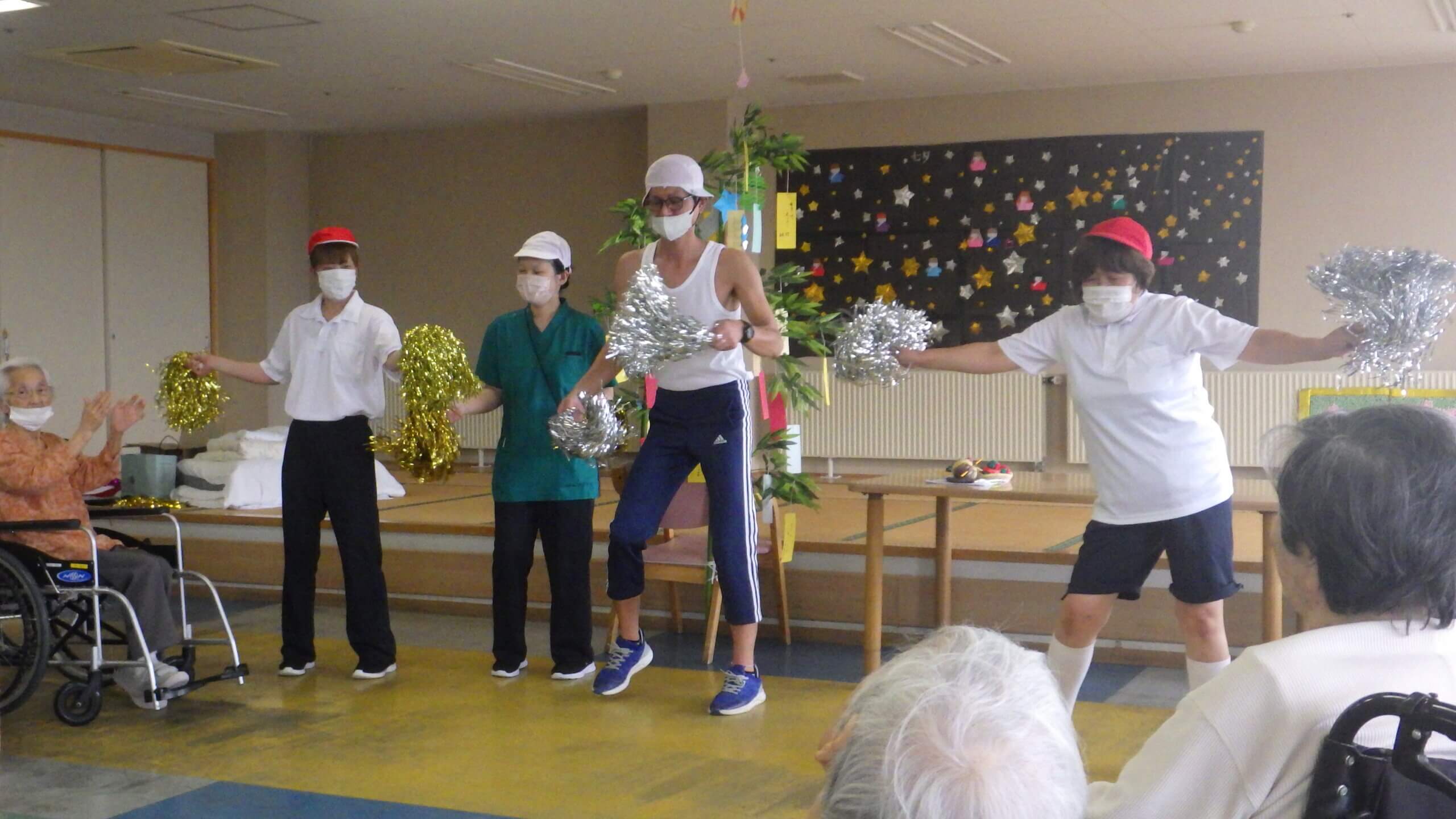 創春館療養棟三階　七夕イベント